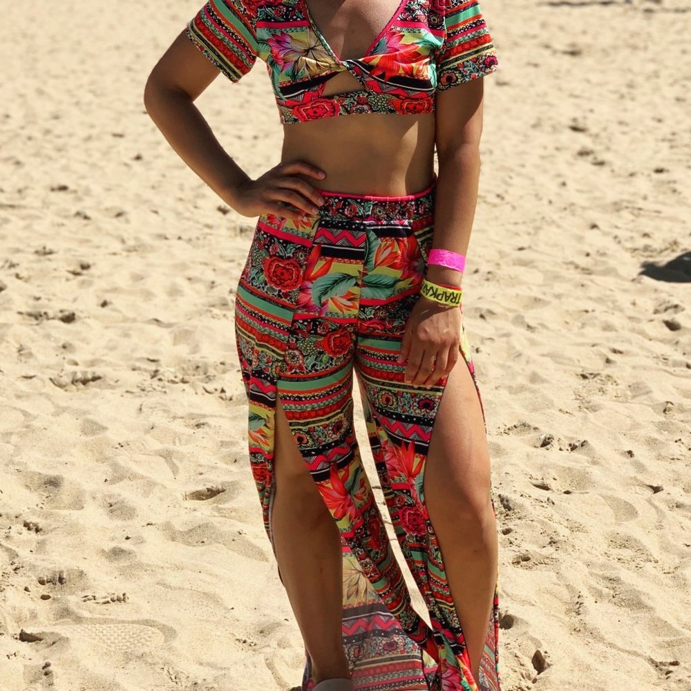 Tropical front-split pants